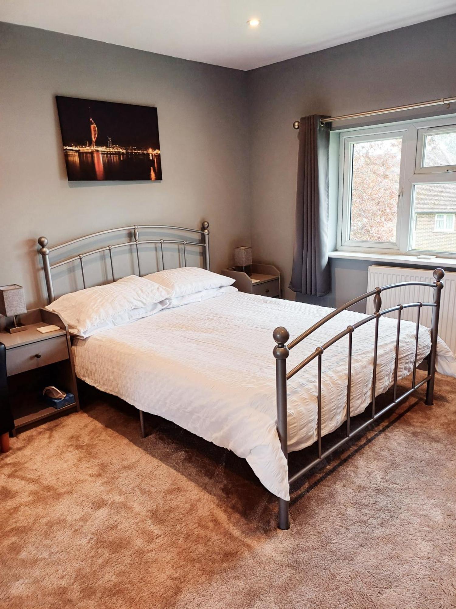 Large Double Room With Spacious Ensuite Southbourne  Dış mekan fotoğraf